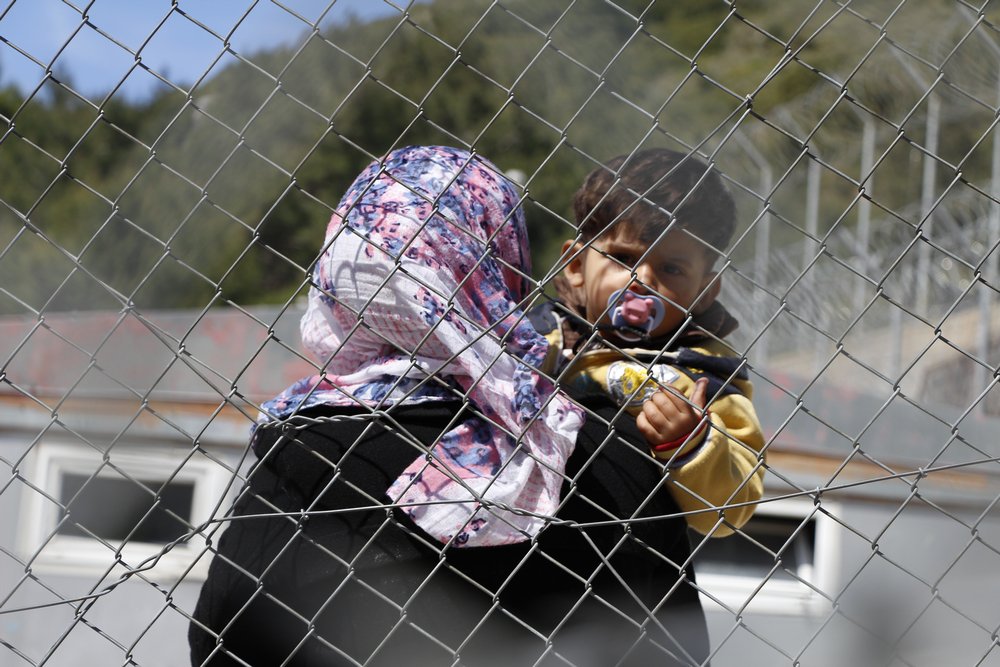 MSF_Sea's tweet photo. Dreadful living conditions, neglect and violence have caused a mental health crisis on the Greek Islands. Enough is enough, #opentheislands! https://t.co/J5WD72tSbR