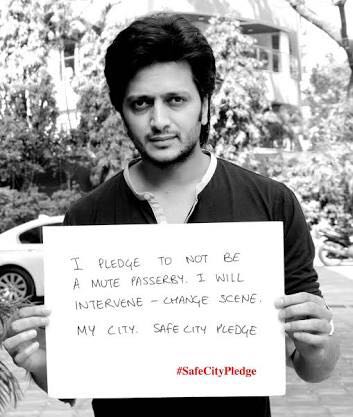 BlankNoise's tweet photo. Speaking of intervention, here's a photo of @Riteishd taking our #safecitypledge https://t.co/KijIc7TxdM