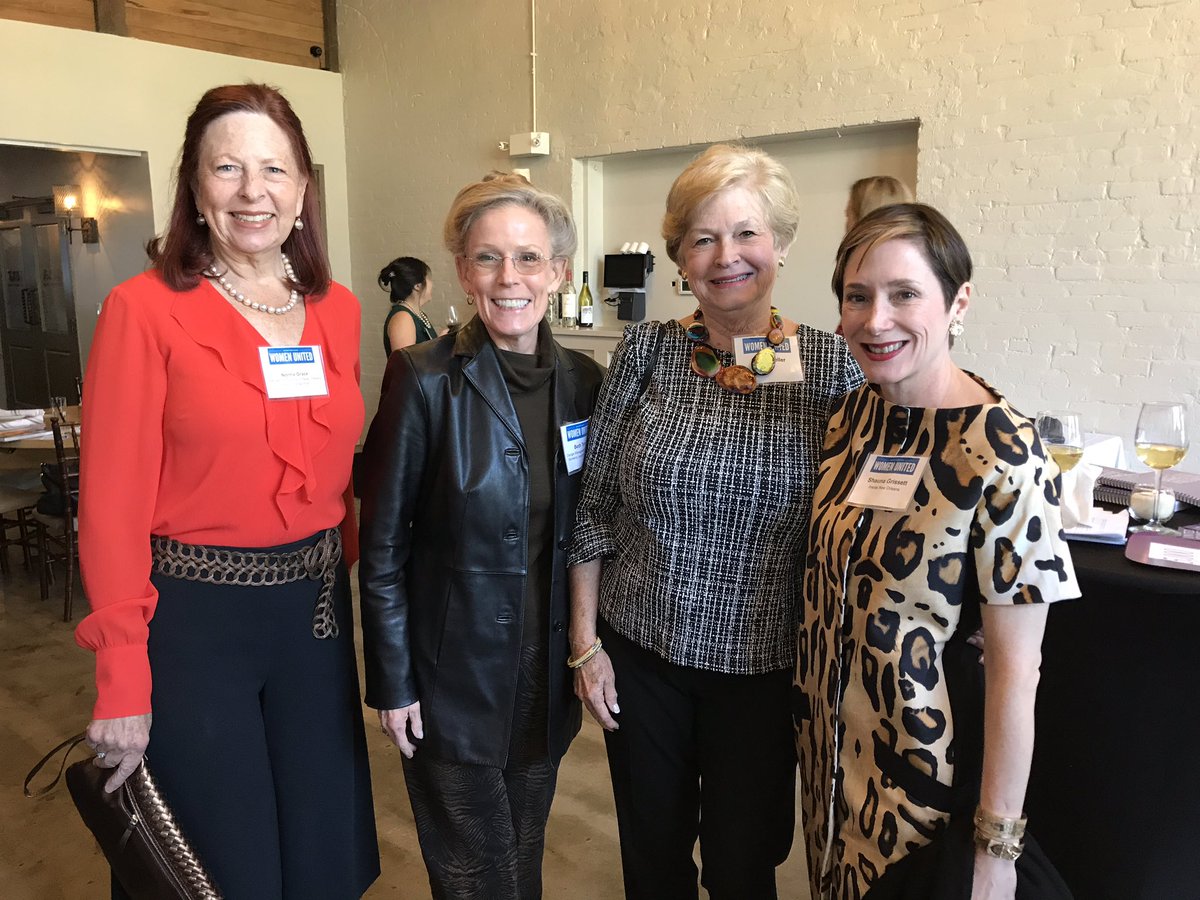 UnitedWaySELA's tweet photo. Honored to host members of #WomenUnited for our Domestic Violence luncheon and screening of #FiveAwake at @eatdrinkLULA! https://t.co/WvTp3SPO7l