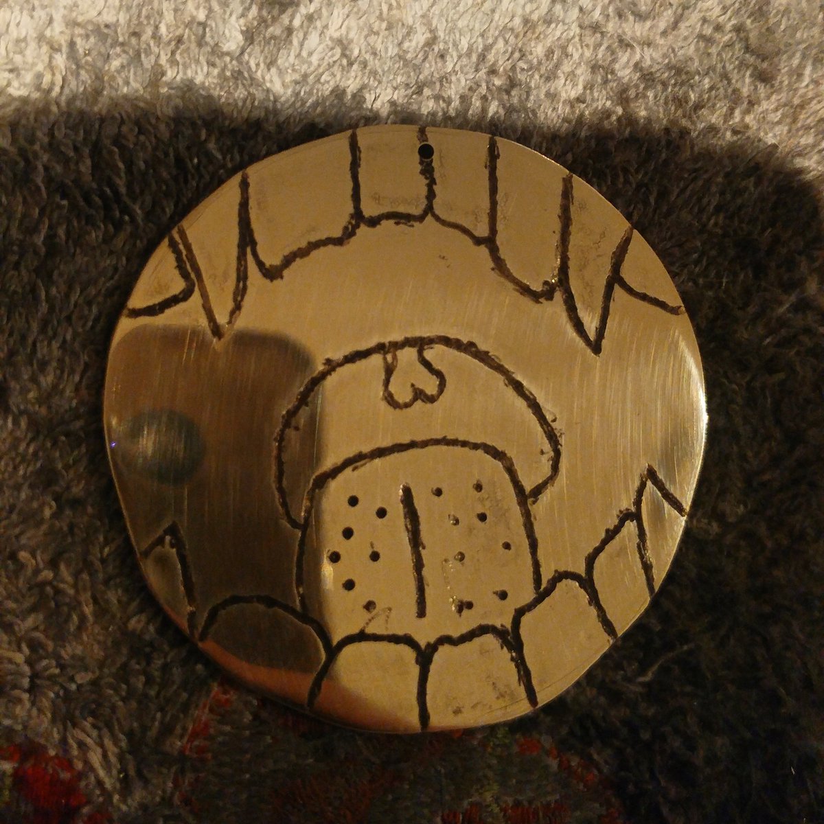 DorminLebra's tweet photo. Anyone wants to grab a bite?
#Halloween #Vampire #handmade #jewelry https://t.co/Srob8280FB