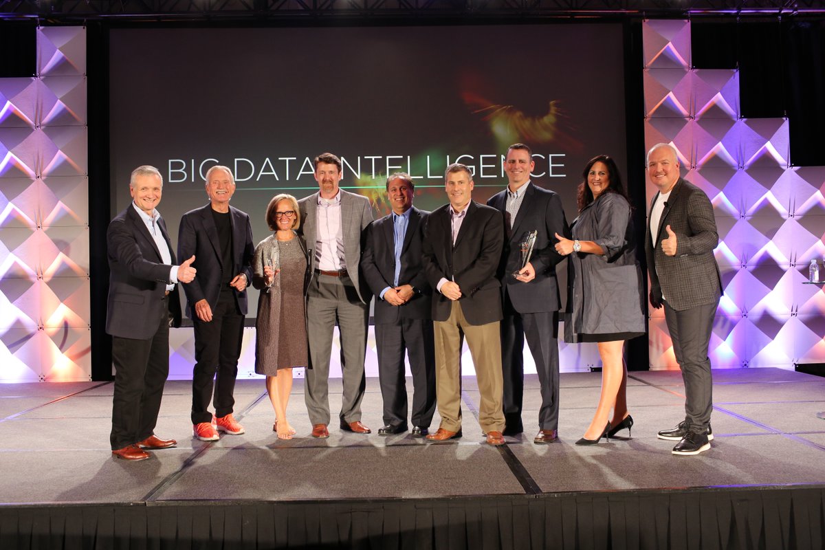 Teradata's tweet photo. The #TeradataEPIC Big Data Intelligence Award goes to @ClevelandClinic and @SASanalytics Congratulations! #TDPARTNERS17 https://t.co/VxkQOVdr3e