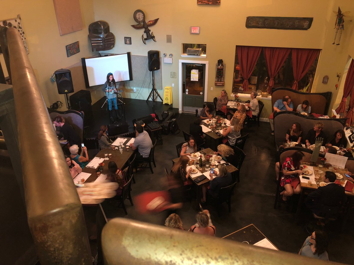 Lovely fundraiser last night for #Tampa’s Lee Elementary. Thank you @FodderAndShine <a href="/AniseGlobal/">Anise</a> <a href="/rooster_thetill/">Rooster & the Till</a> <a href="/cena_tampa/">Cena</a>!!!