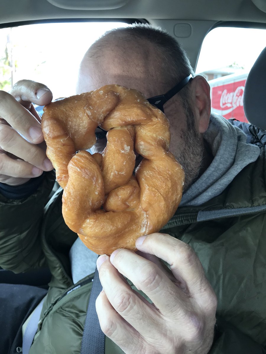 altonbrown's tweet photo. Because sometimes you don't want your donuts wasabi filled or truffle topped. #BillsDonutShop #ABRoadEatsDayton https://t.co/YShKp3z5lW