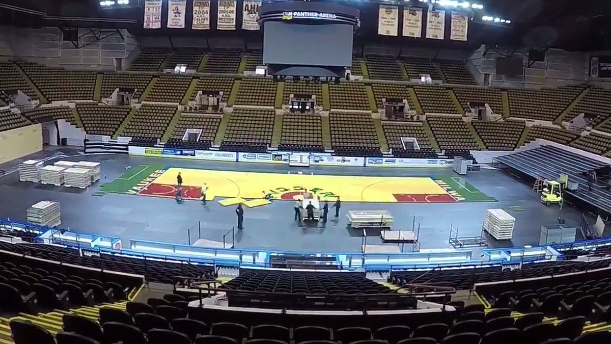 Tomorrow we #ReturnToTheMECCA https://t.co/TocswIE9IR