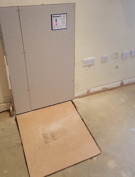 Floodplan's tweet photo. We always add a cover to your Basement Flood Pump to ensure safety and 100% functionality. https://t.co/SaJdAb4tq0