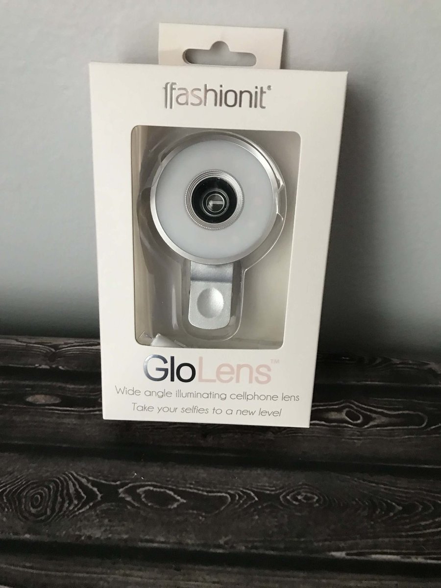 IlikeitFrantic's tweet photo. GloLens Take Selfies To a New Level #ad https://t.co/IxZ9MP0CAR #GloLens In this day and age all the kids are taking selfies or shooting...… https://t.co/NlgHa604Uj