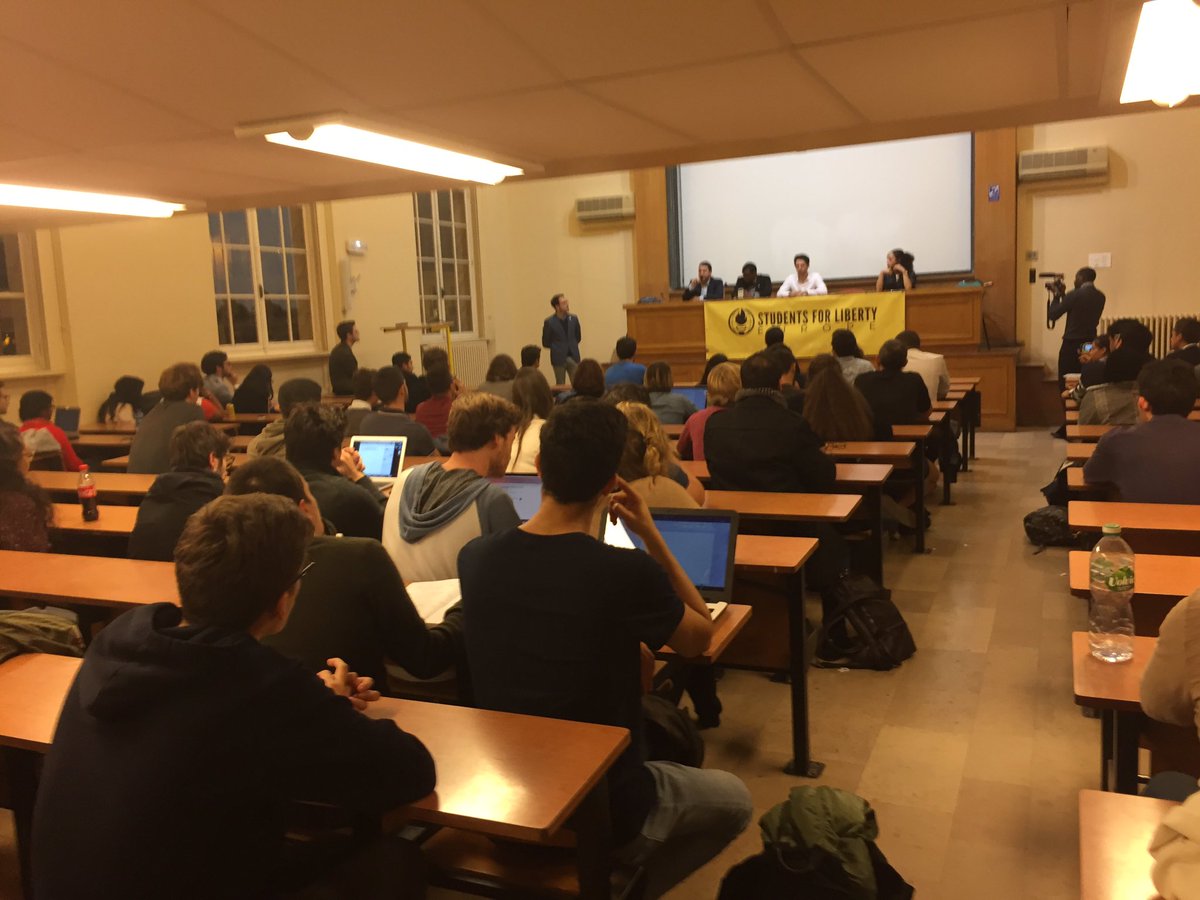SFL_France's tweet photo. #Student #Startup : tout risquer pour entreprendre ? @DoctrineFR @TeedjiApp @MeetMyMamma témoignent ! Notre conf avec @JPousseAssas https://t.co/wzj7j7clJ9