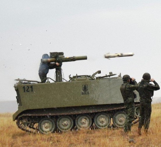 DM68RtkXcAI1btG.jpg:large