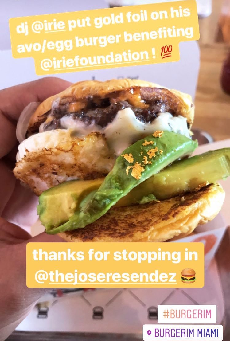 joseresendez's tweet photo. Celebrating the grand opening of #Burgerim with the @IrieFoundation — burgers for a cause today! 🍔🙌🏼 Welcome to Miami! 🌴😋 https://t.co/cVCluei6nj