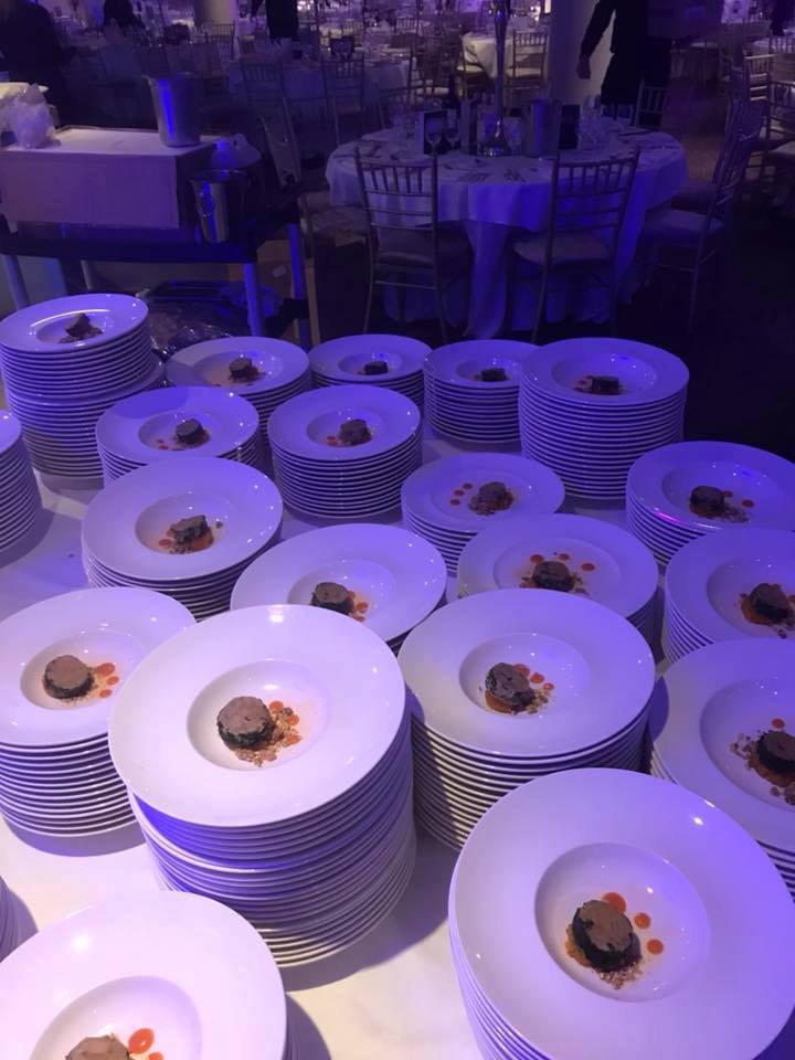 LimerickStrand's tweet photo. no pressure... just 410 #ches to feed this evening #YesChefAwards https://t.co/3HOFiFRL5x