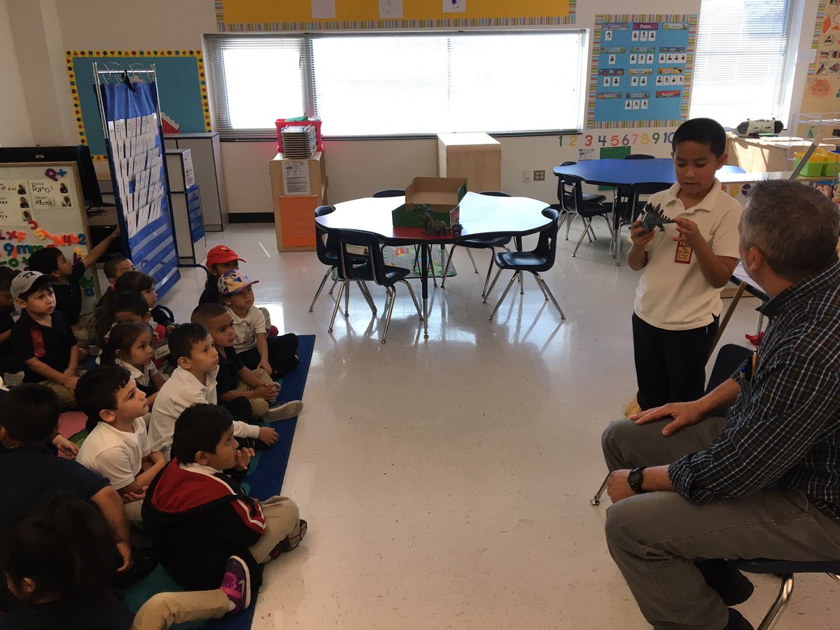 cshialer's tweet photo. Third Grade student Jesus H., came to his former teachers' classes (Ms Shialer and Mr Arce) to teach PK kids about dinosaurs! https://t.co/KuieD6hnWj
