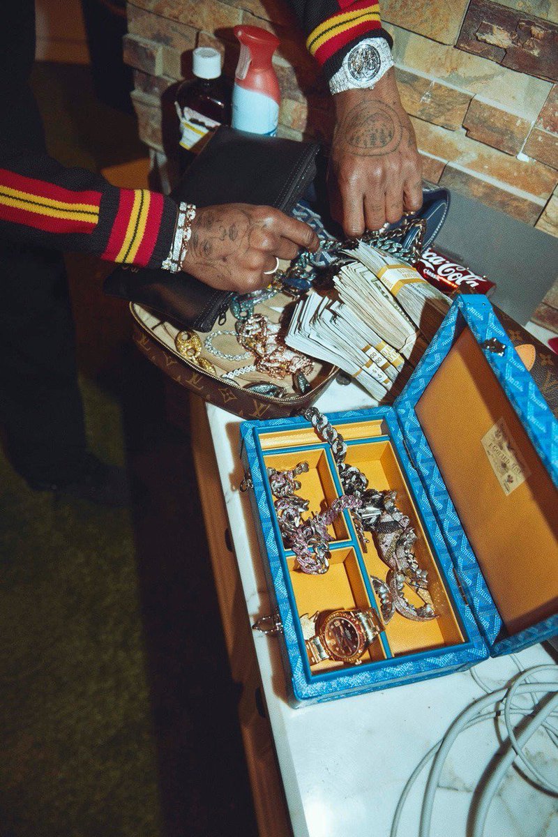 itwwcf's tweet image. ⚡️