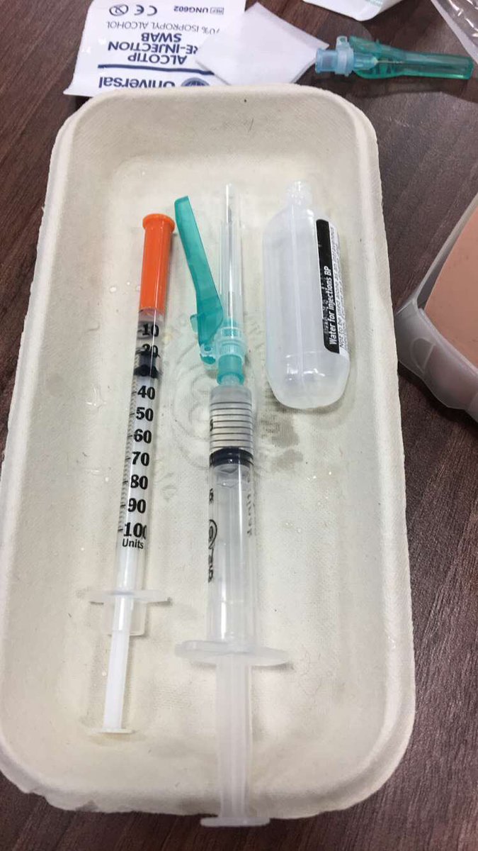NatEvans83's tweet photo. First clinical skills session was a huge success #subcutaneousinjection #intramuscularinjection #studentnurse @USWnurs_mid @USW_ClinSimCent https://t.co/AStniPwQI9