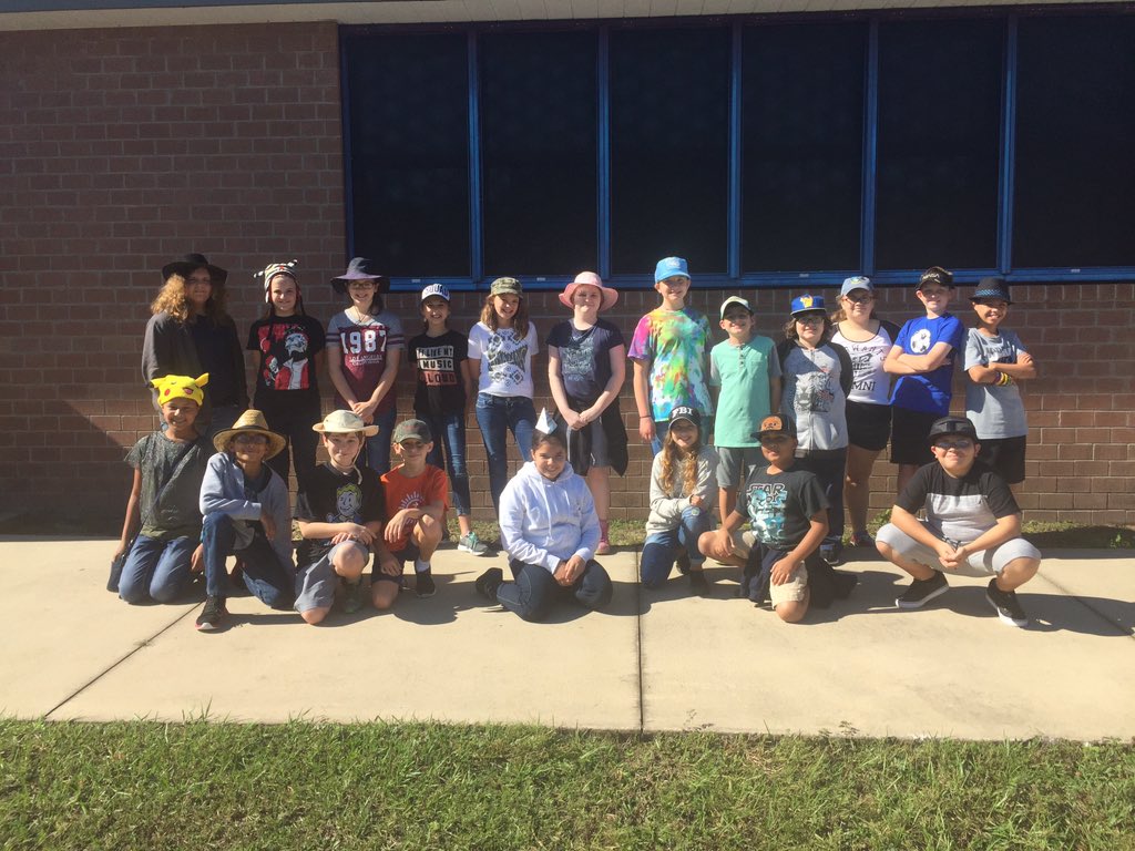 CRPSMrGutierrez's tweet photo. Beginning Band Hat day! #csmsriseup #falconsallin #hatday https://t.co/E9ARiMbq8A