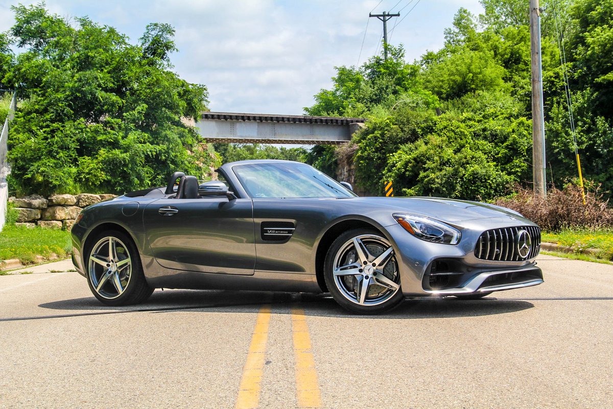 ZimbrickEuro's tweet photo. Bring back the warmth and blue skies so we can get back to enjoying the top-less freedom of this Mercedes-AMG® GT Roadster. #AMGandME https://t.co/G9vV422kFE