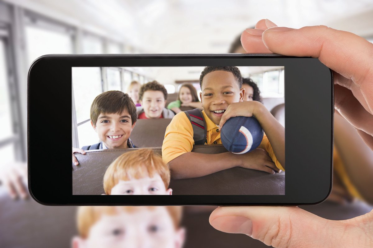 MemoryBookCo's tweet photo. Did you know: ReplayIt is our crowd-sourcing app to help volunteers easily upload photos, increasing the photo choices for the yearbook https://t.co/fRaiFHwPaE