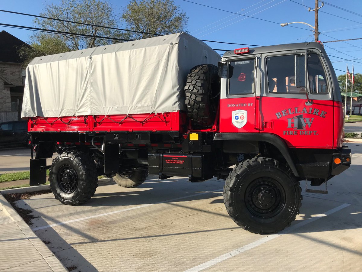 OnSiteDecals's tweet photo. Photos from the @bellairepd fire truck pull and car show to support @SOTexas ! We were proud to sponsor this event! https://t.co/P88qN4hRdS