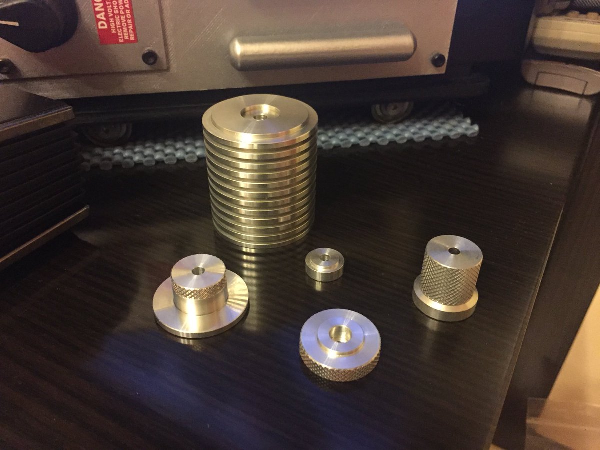 William23245138's tweet photo. Hi~proton pack metal knob and metal bellows set for sale  (us$60 one set and us$16 shipping for world wide) 
#protonpack #Ghostbusters https://t.co/CHpWcwKMXP