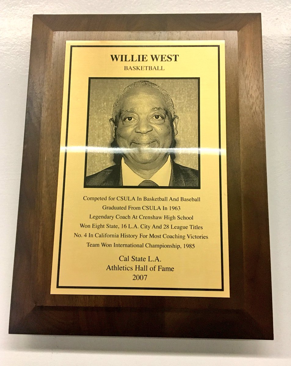 coachtorino's tweet photo. Greatness! 🐐👣
#WillieWest @CIFLACS @Hoophall #TorinoTuesday #Legend #CIF #LASection #City #SouthCentral #Crenshaw Who knew? #Goat https://t.co/cf9JlTxMWk