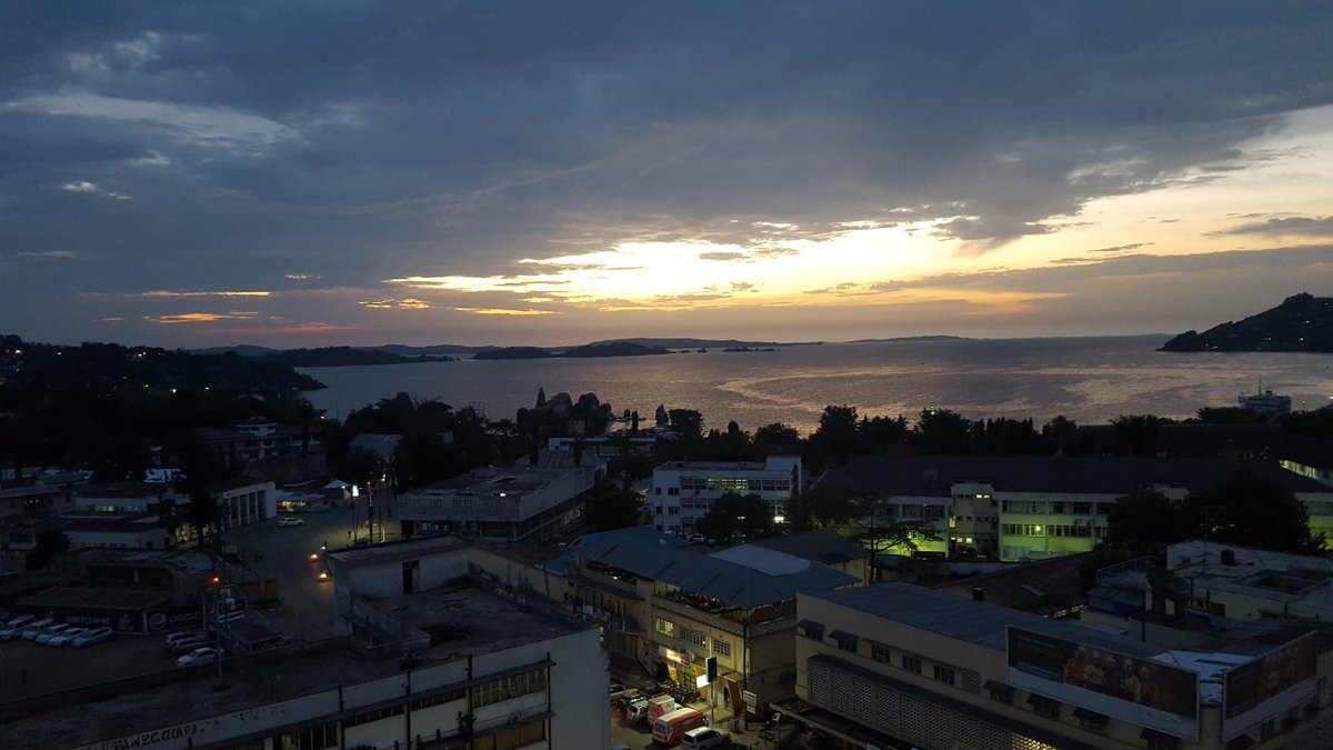 villagedogfbrcs's tweet photo. The #africanfabrics are not the only beautiful things in Africa. Check this shot of #lakevictoria from #Mwanza TZ. https://t.co/FgKStTQnxp https://t.co/w61iUpMBVH