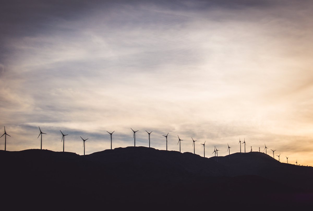 sideinc's tweet photo. #innovatie is een nieuwe toepassingen voor een bekende techniek: Deze windmolen maakt waterstof uit elektriciteit. https://t.co/KDf1ZvZsI3 https://t.co/6fAelIeIxH