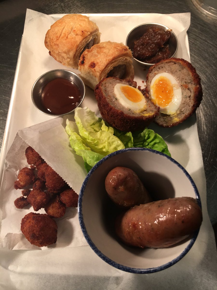 TheApp1eTree's tweet photo. Delicious #Newmenu at The #App1eTree https://t.co/zdzAIxa3ti