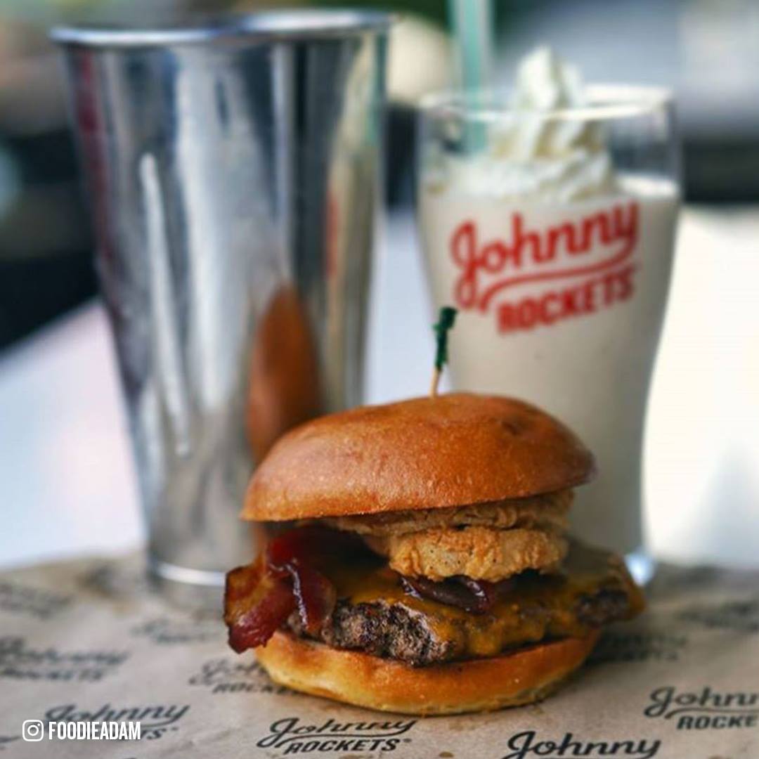 JRocketsQTR's tweet photo. The perfect pairing. https://t.co/KzHyUO2Prj