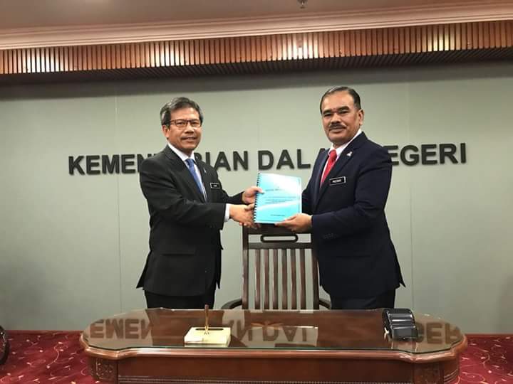 Slmt bersara DS <a href="/Mustafa_DSMI/">Mustafa Ibrahim</a>