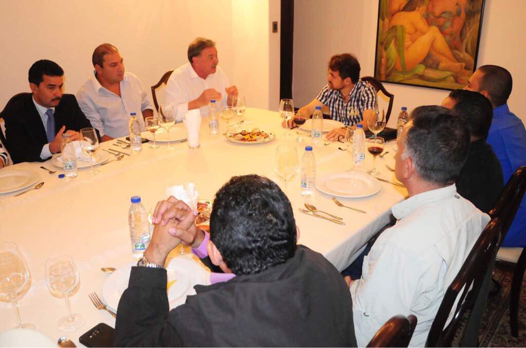 rafaellacava10's tweet photo. Me reuní con los alcaldes Carabobeños para articular el trabajo conjunto para sacar al estado adelante todos empujando hacia el mismo sitio https://t.co/BcI4drty2t