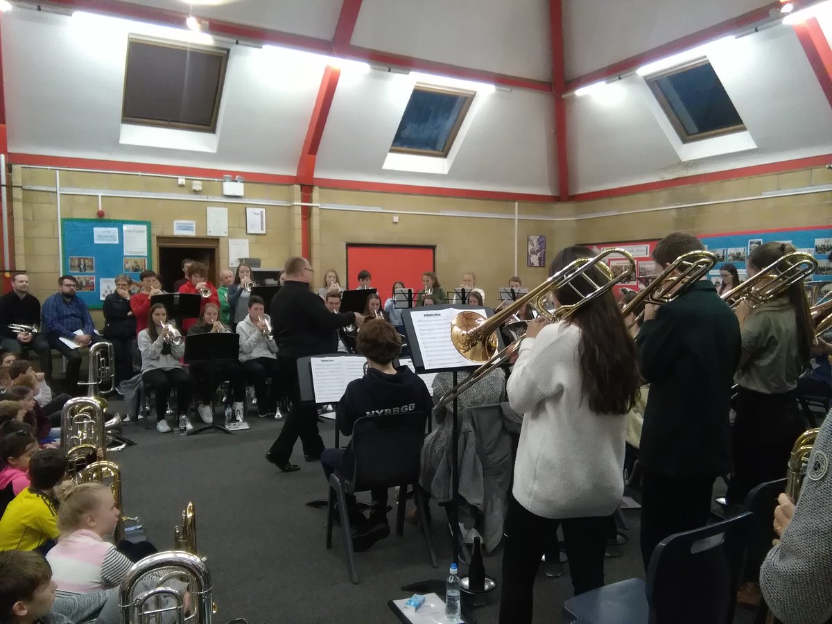 community-fund.aviva.co.uk/voting/project… @LionsYouthBand grant application for recording project. Follow the link to vote. Please like and retweet many times