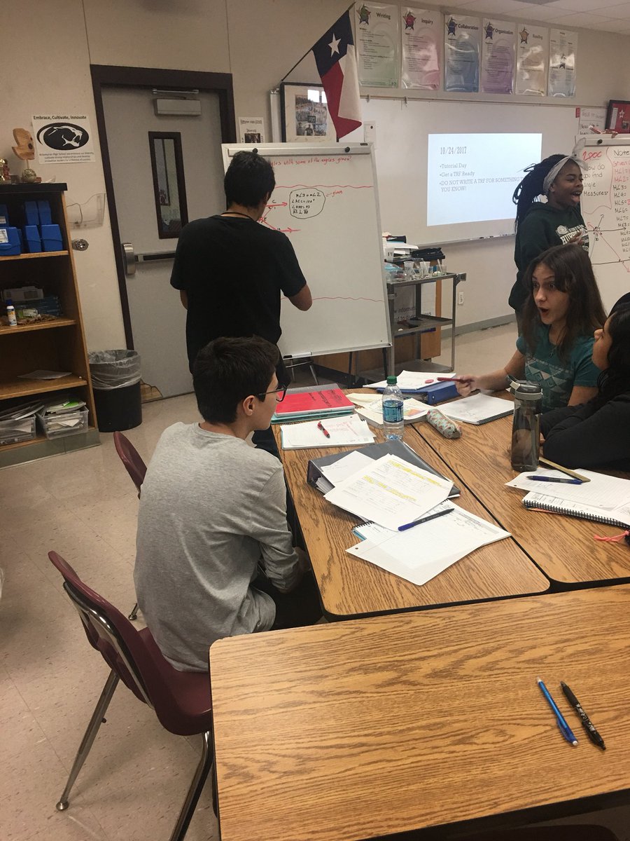 kempner_avid's tweet photo. Collaborating through a geometry problem in AVID II’s Tutorial day! @AVID4College https://t.co/OQxHkikB0f