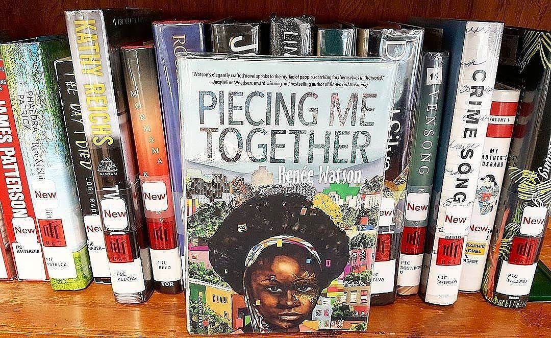 Thelitish's tweet photo. Whats on your book shelf right now? Fall is here and ots the perfect time to grab a new book and curl up.  #book #read #lit #aambc https://t.co/dqbjkE1g7s