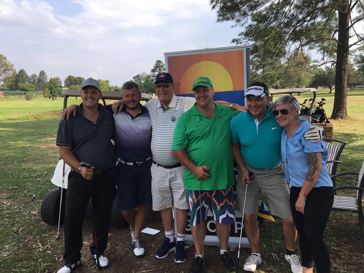 platinumgoldSA's tweet photo. @EBINetworking Golf Day at Benoni Lake Club #golfday #EBI #LoveSouthAfrica #PlatinumGoldLovesSA https://t.co/o900UlT6k9