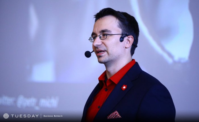 Reportáž z prezentace <a href="/Petr_Michl/">Petr Michl</a> "Bláznivé PR nápady, které neselhaly" na #PR17 m-journal.cz/cs/public-rela…