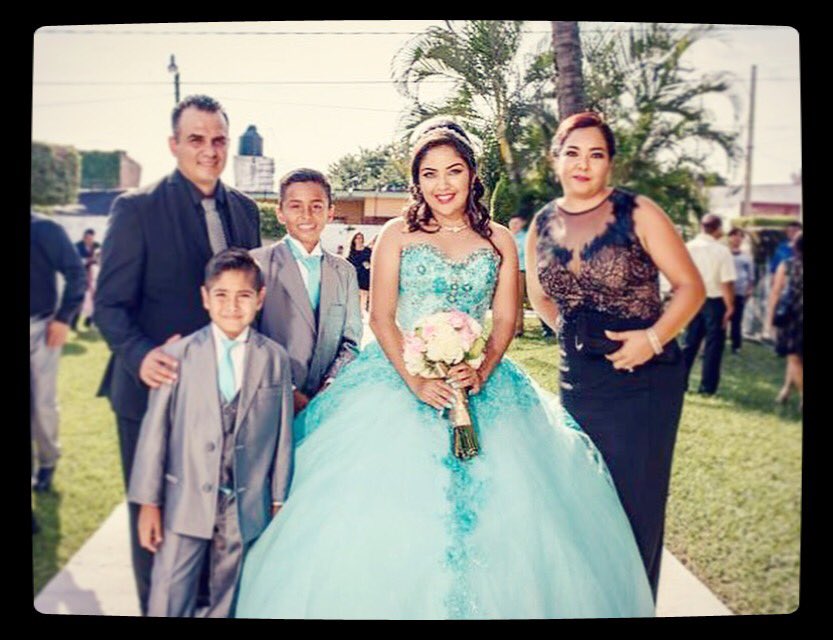 nidiajimenez79's tweet photo. 👗💐 https://t.co/2V4lyW77Cg