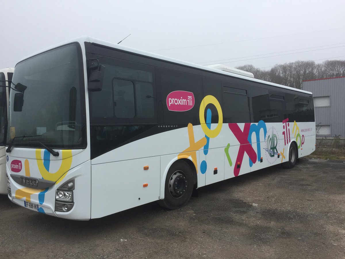 lmedioni6's tweet photo. Depuis la rentrée, les premiers véhicules transports scolaires tournent avec la billettique connectée 2School @Ubitransport sur le réseau proxim’Iti #Bonneville De quoi valoriser le transport scolaire @auvergnerhalpes ! Avec les CC @CCfg74 #4Rivères #PaysRochois #ArvesetSalèves https://t.co/R0HDTBMgzQ