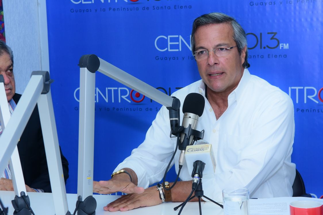 cendemocratico's tweet photo. Después del feriado, #SomosEcuador hará un acto masivo en #Guayaquil para hacer la presentación oficial del Frente, anuncia @jimmyjairala. https://t.co/O9FTvwhMh3