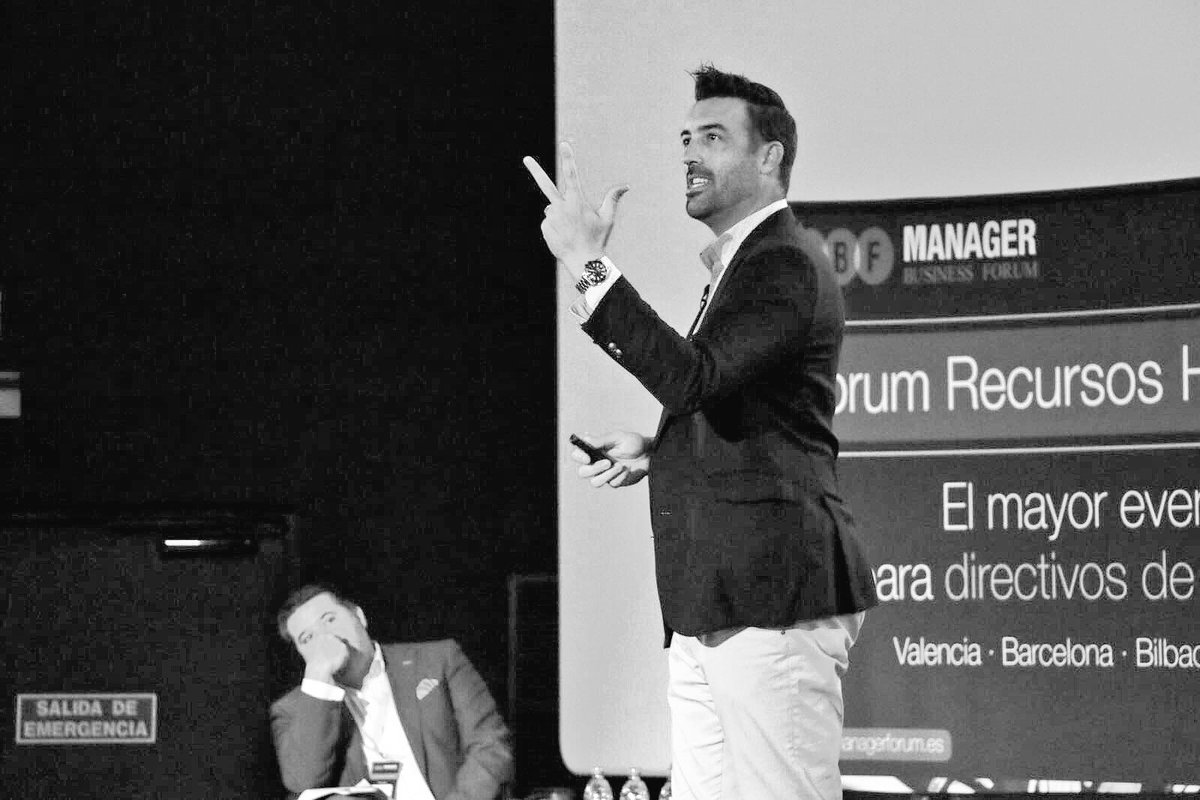 Irenempalmero's tweet photo. Momentos de #MBFMadrid
#ManagerRRHH #ManagerMktVentas #ManagerFinanzas https://t.co/9VX7sKwUJK
