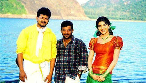 avadhaar's tweet photo. @priyankachopra @actorvijay @Virat01vfc ஆளப்போறதமிழனின் #தமிழன் படத்தின் மூலம் சினிமாவில் அறிமுகமான பிரியங்கா சோப்ரா வும்
விஜய் ரசிகை :) 👍

#Mersal #AalaporaanThamizhan 
#Thamizhan https://t.co/hFwyOaBIsb