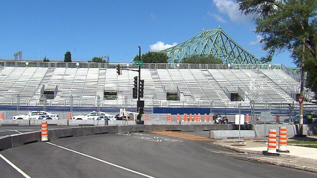 ThomasGerbet's tweet photo. Bonjour @evenko Combien de billets gratuits ont été distribués pour la course de Formule E à Montréal? #polmtl #mtl17 cc @DenisCoderre https://t.co/9hBNftsOMs