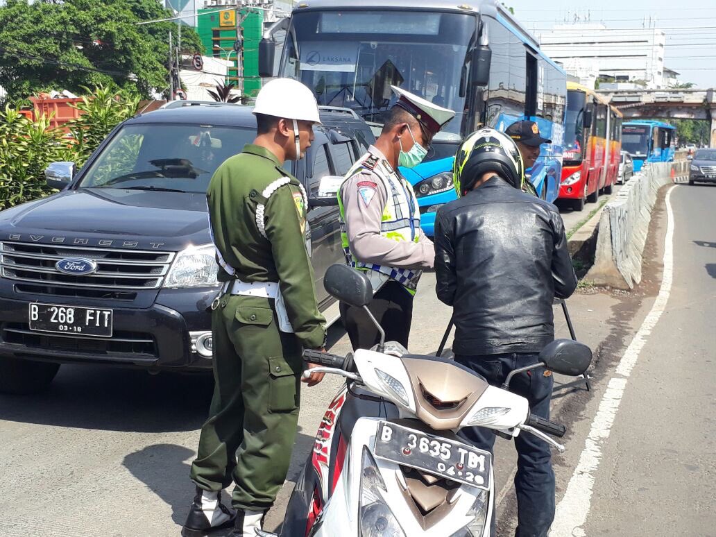 TMC Polda Metro Jaya On Twitter PM Polisi Militer TNI Garnisun