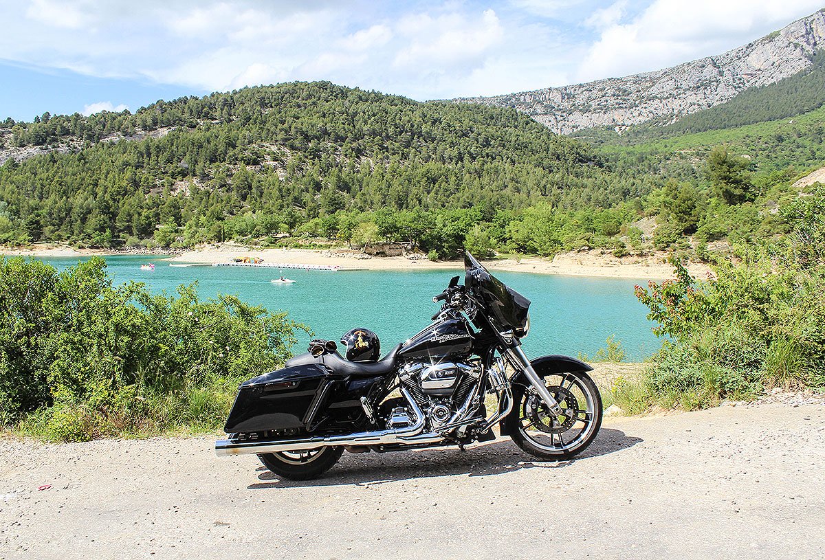 HOGEurope's tweet image. A new Ride of the Week is now online! Thanks to Alexander Malik for this beautiful picture hogeuropegallery.com/rides-of-the-w…