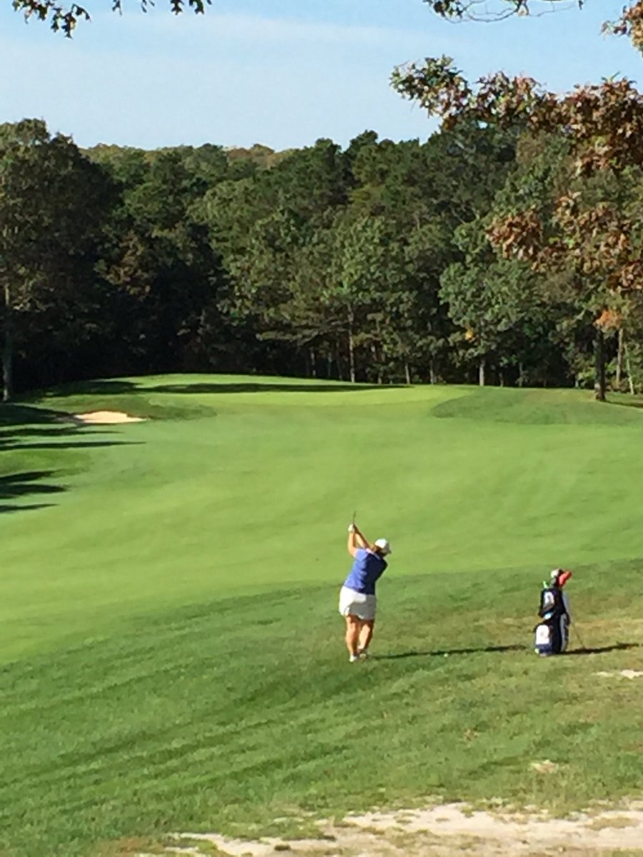 RickMettler's tweet photo. Enjoyed watching Carol compete in the NEIGA the past two days. Her lowest 2 day total yet!! Proud of her and JWU teammates. https://t.co/BY91Ay0WKw