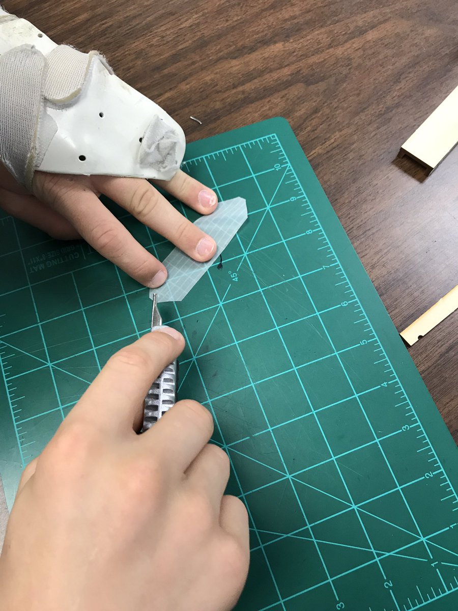 BurkeSwenson's tweet photo. 8th Grade STEM working on a wide variety of tasks today to make their Trebuchets successful! #LeverArm #Fulcrum #Sling #STEM #LCMSPTB https://t.co/5G8bkL1zQV