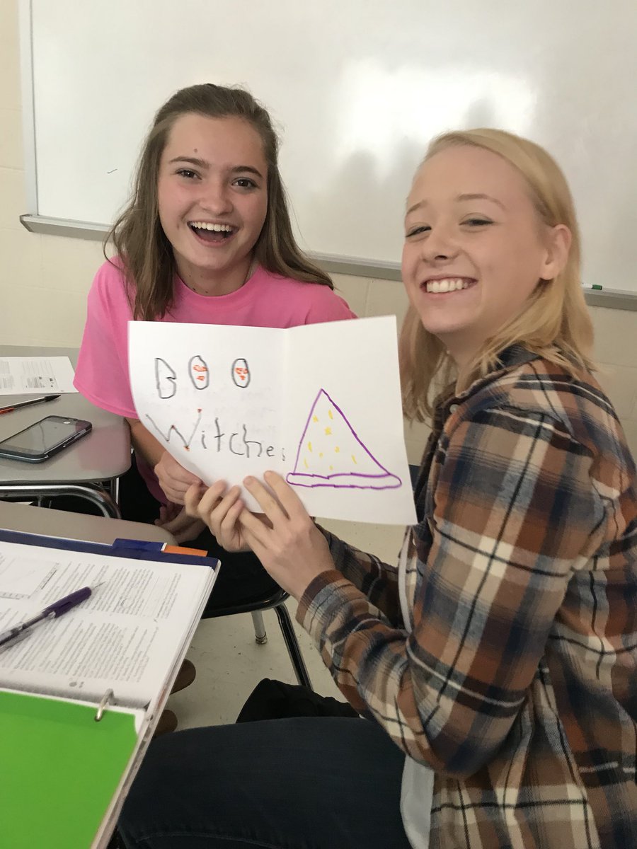 maddie14price's tweet photo. Extra Credit for Psychology!!! Happy Halloween 🎃 @thefixerED @SBHighSchool_nc #frontallobeissues https://t.co/xFhQOlxUqR