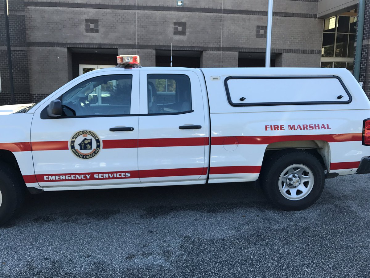 asant_7's tweet image. Safety club @PoplinES_NC hearing from the Fire Marshall!#TeamUCPS #BeTheBest @PoplinPrincipal @PoplinAP @AGHoulihan @croffut_ci @loripeyton