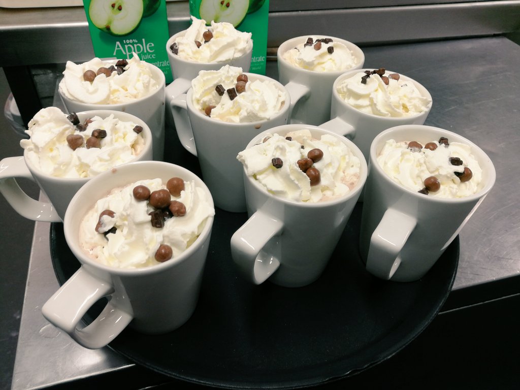 Special Breakfast today at St P 😋🥐☕ <a href="/DziukMarta/">Marta Dziuk</a> @R4chelMcKeeman <a href="/SDEBDD/">simon ewins</a> <a href="/vibctc/">Vibhav Haldankar</a>