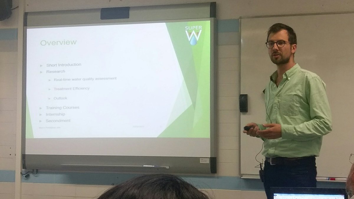 SuPERW_2016's tweet photo. Marco on constructed wetlands and microbial fuel cells And he has matched his shirt with his presentation #superw @la_UPC #microbialfuelcell https://t.co/Kpo22DbPL8