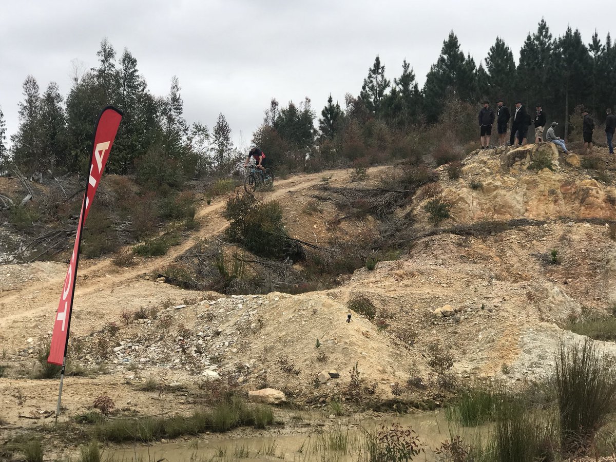 derekalberts1's tweet photo. The final task of the #Fortuner4x4Challenge 
Specialised Mountain Bike Mayhem https://t.co/zMQzC1sebF