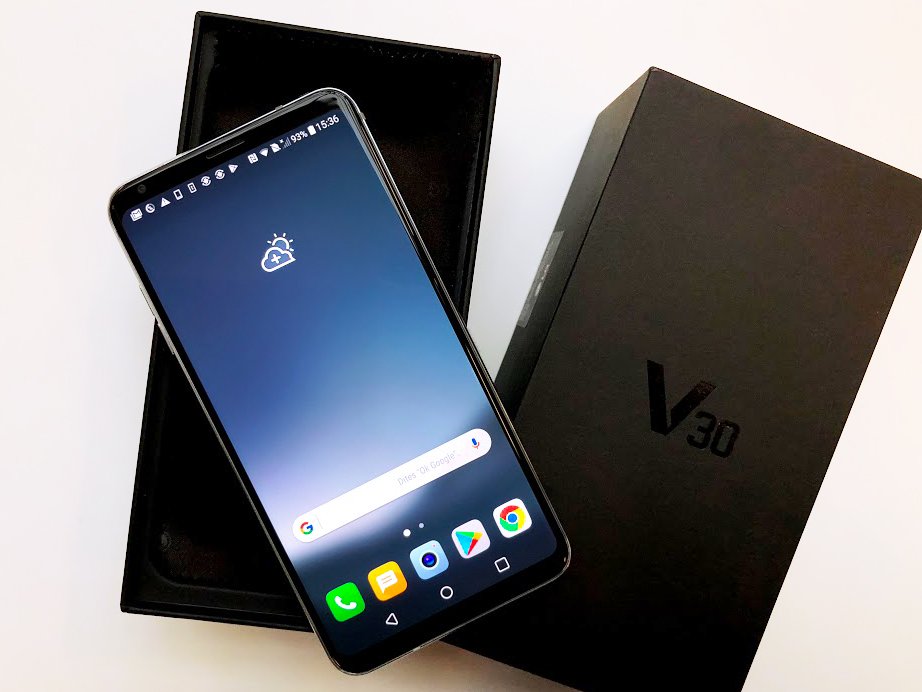lesnums's tweet photo. Un petit nouveau est arrivé au labo... 
 Vous l'attendez ?
 #LGV30 https://t.co/HcBH3fh09k